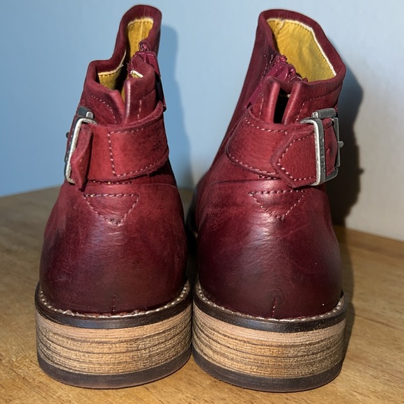 Jafa 207 Red Buckle Ankle Boots Size 38 - Picture 6 of 9